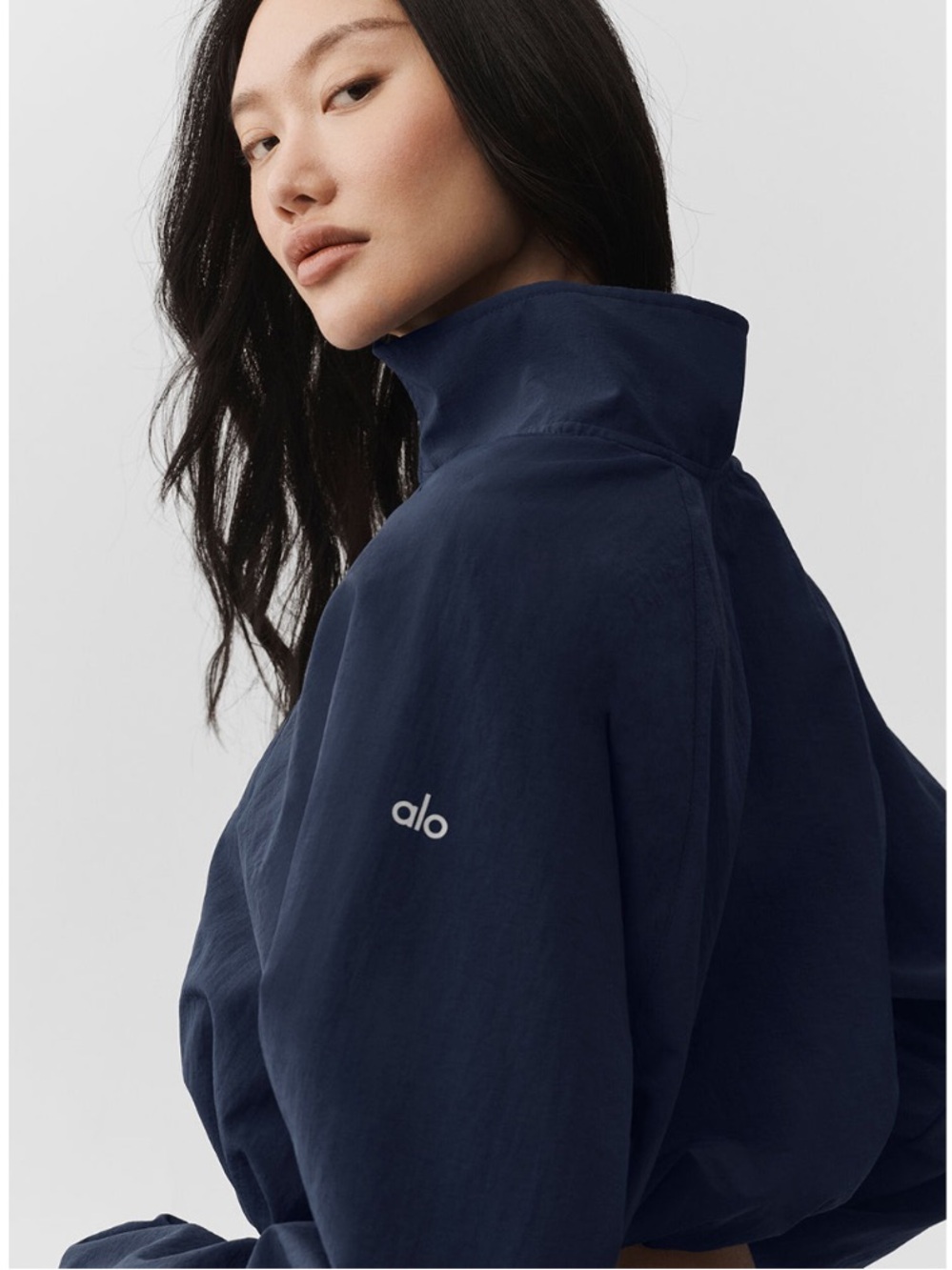 BNWT ALO Yoga Navy High-Collar Pullover - Picture 2 of 3